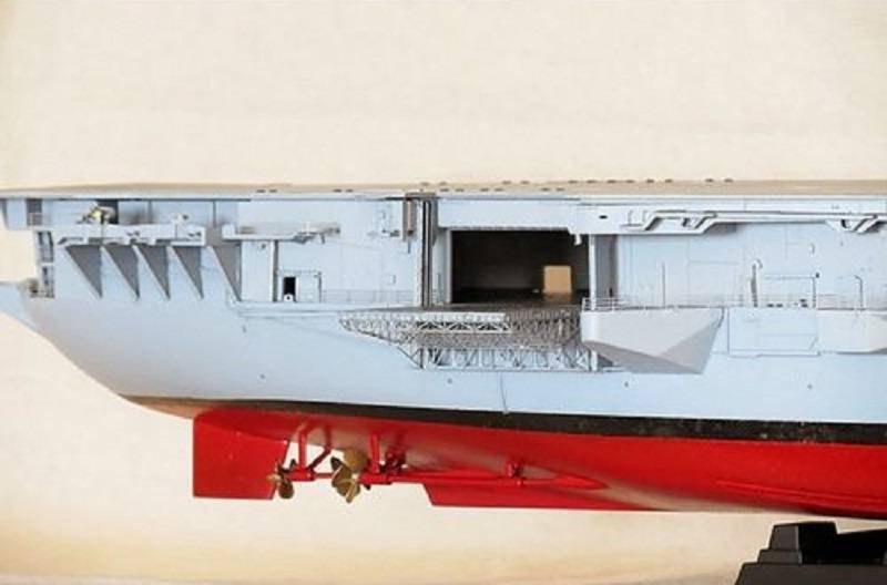 USS Intrepid CV-11 Essex-Class Angled-Deck Carrier – Image 10