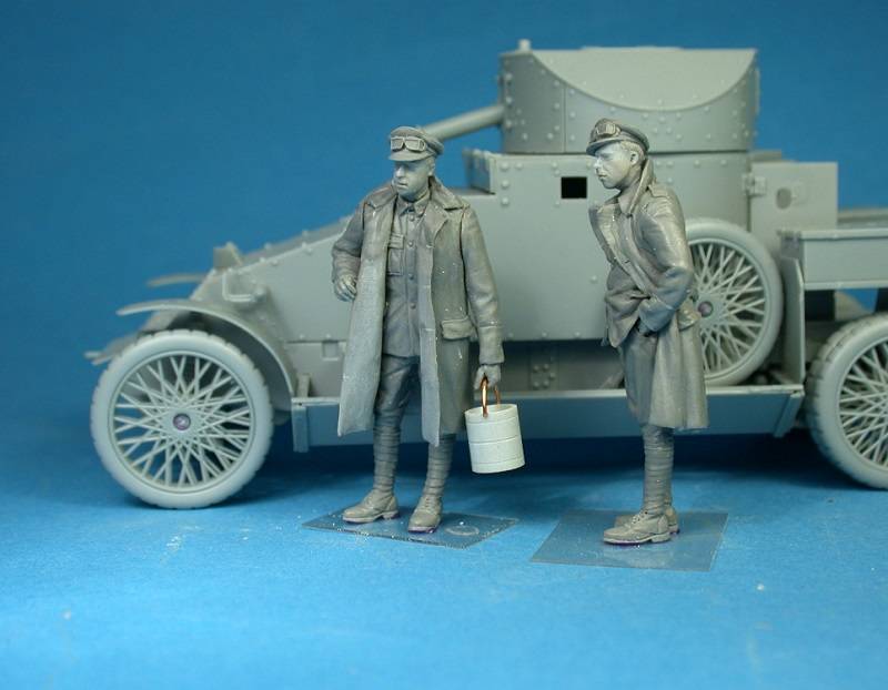 British RNAS Armoured Car Division Crewman with a bucket – Image 2