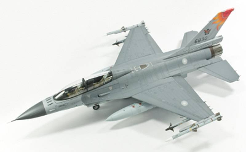 F-16B BLOCK 20+AN/VDS-5 LOROP-EO – Image 4