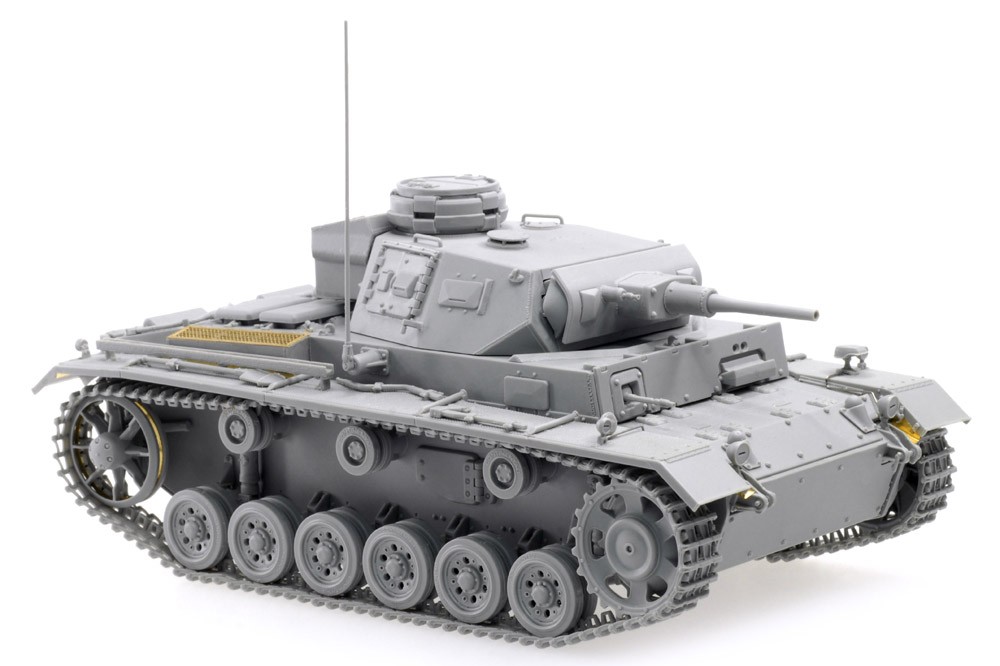 Pz.Kpfw.III (5cm) Ausf.H Sd.Kfz.141 Late Production – Image 5