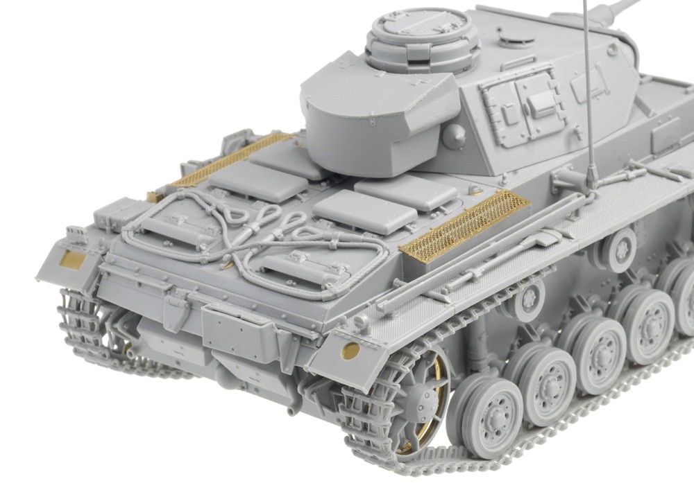 Pz.Kpfw.III (5cm) Ausf.H Sd.Kfz.141 Late Production – Image 6