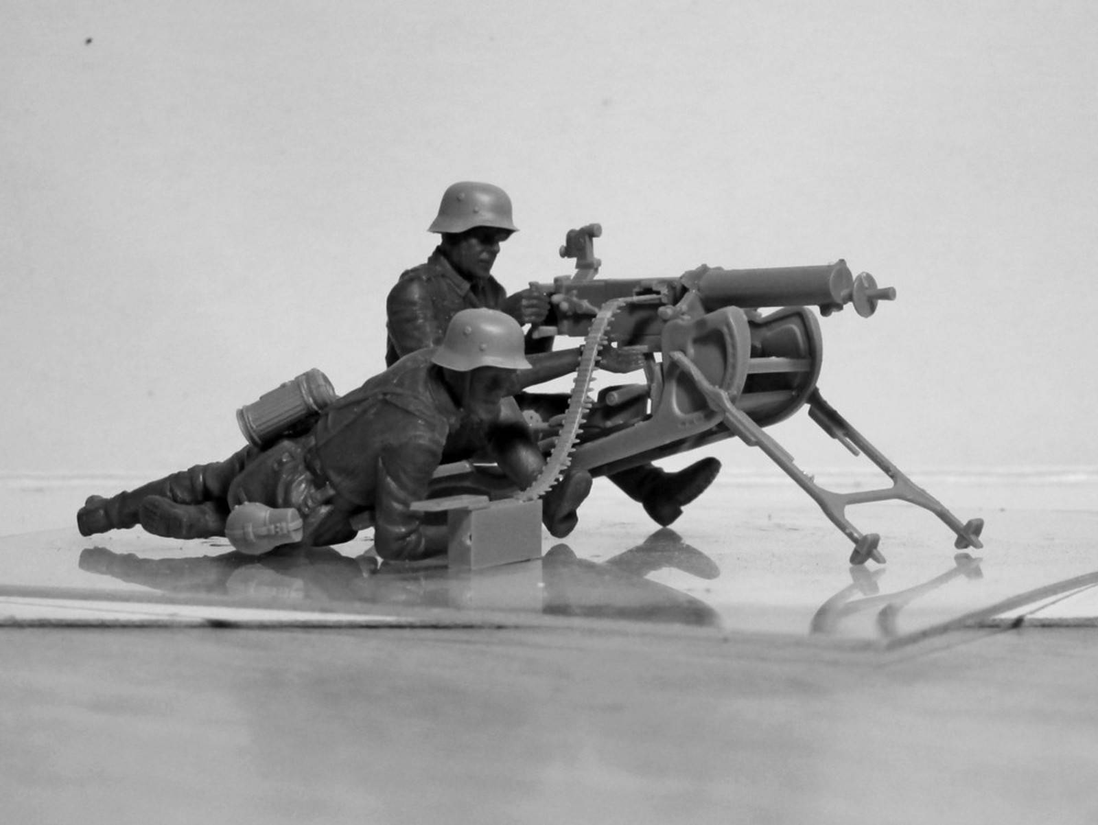 WWII German MG08 MG Team – Image 2