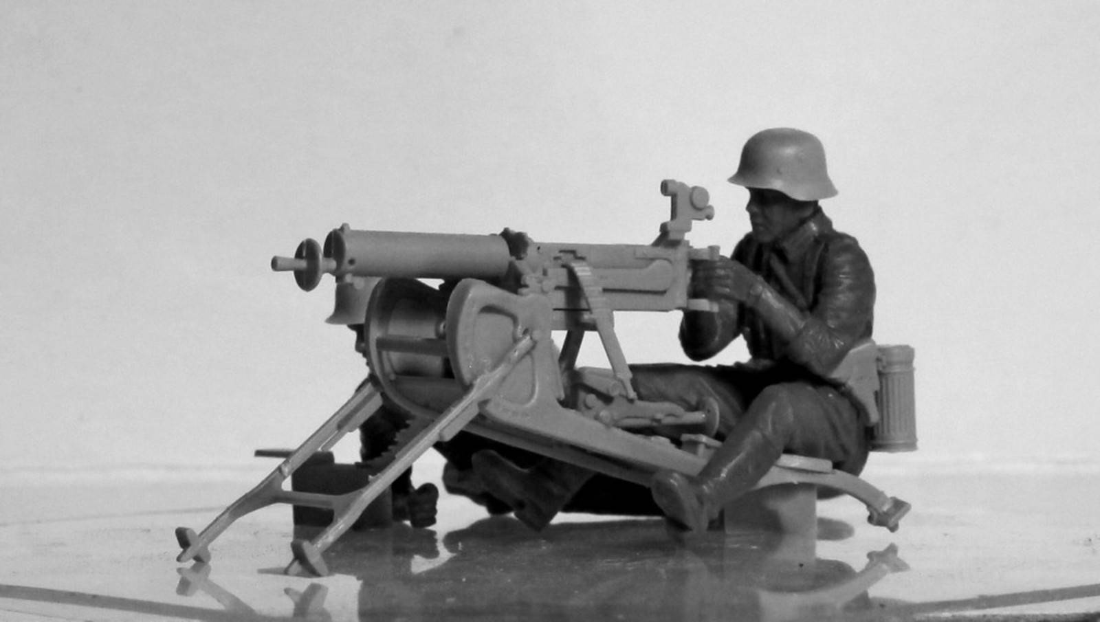 WWII German MG08 MG Team – Image 6