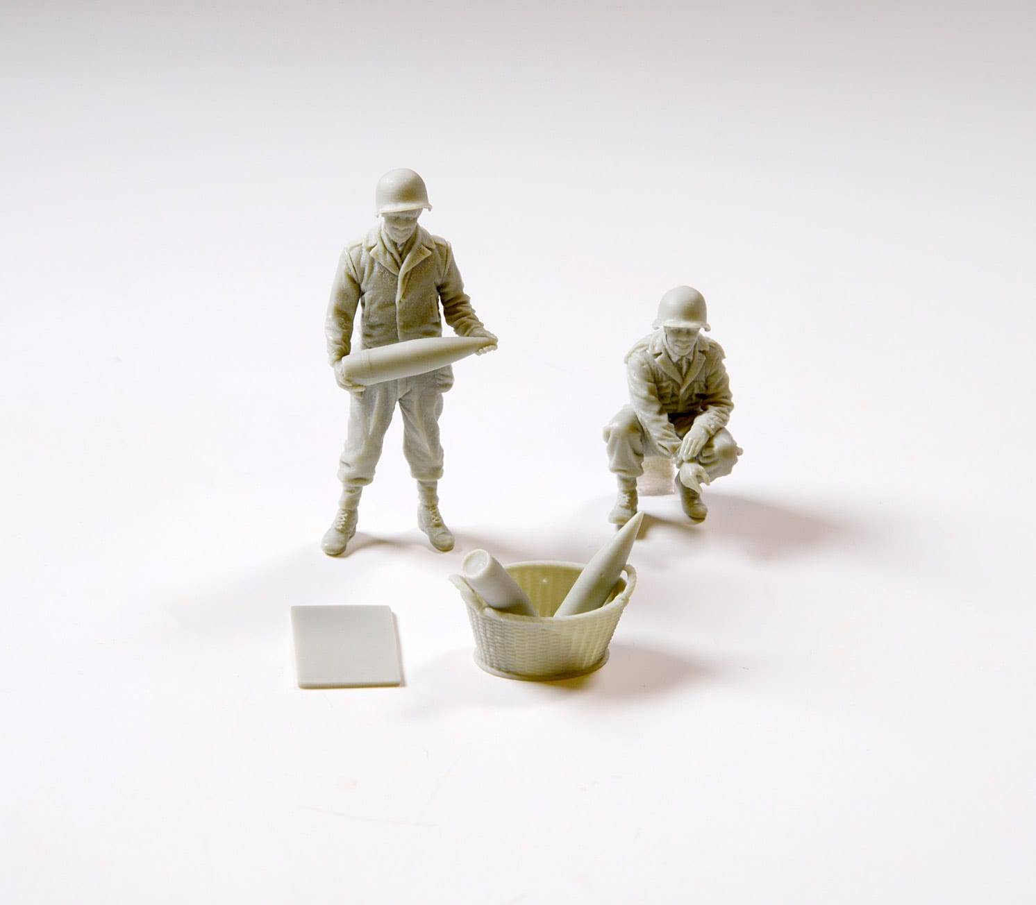 “EASTER GIFTS” WWII U.S. ARTILLERY CREW – Image 2