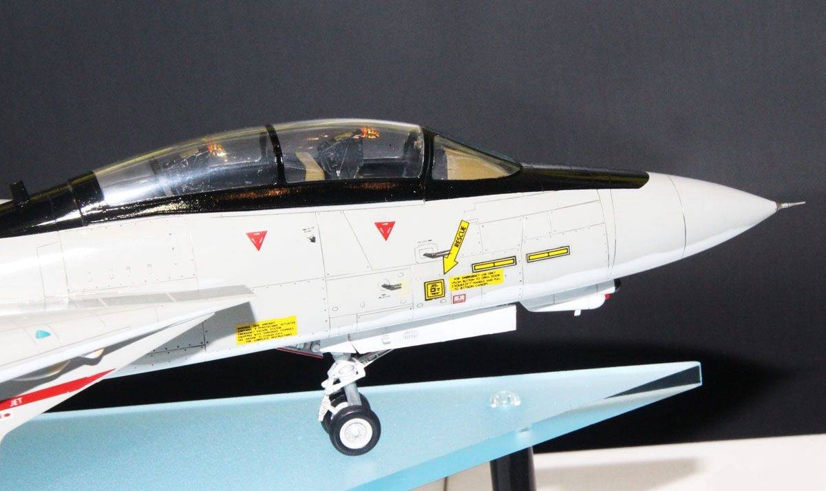 F-14A Tomcat "Micky Scymon" Area 88 / Limited Edition – Image 7