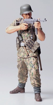 WWII German Elite Infantryman – Image 4