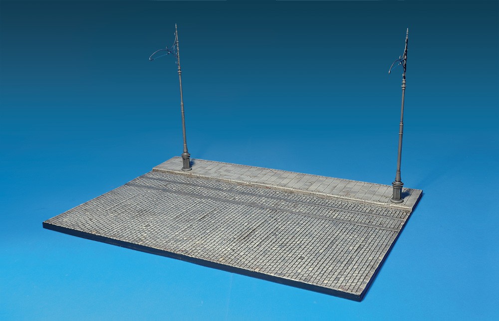 STREET SECTION w/TRAM LINES – Image 3