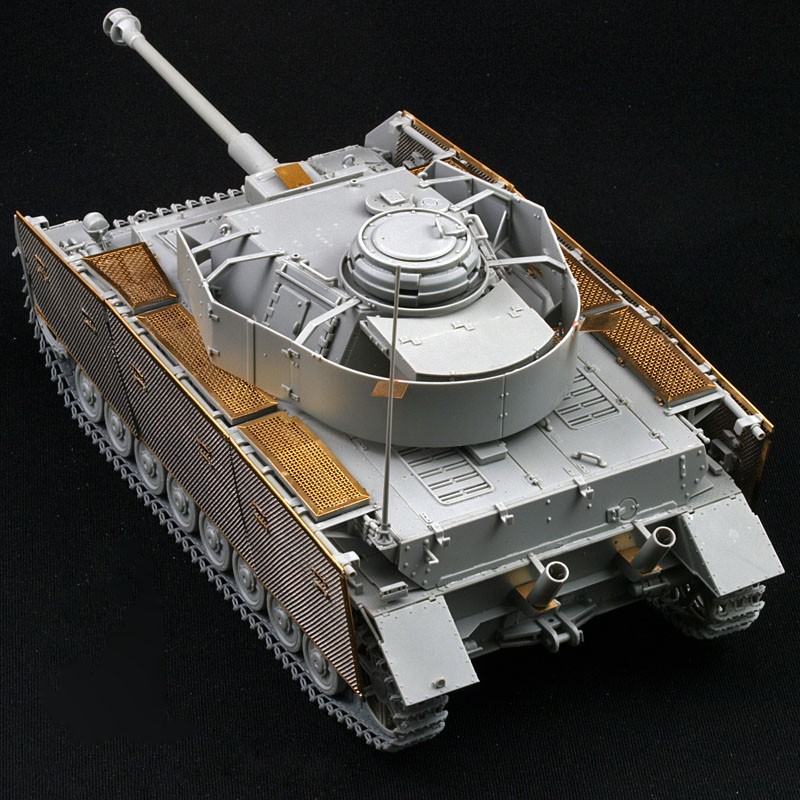 Pz.Kpfw.IV Ausf.J last production – Image 4
