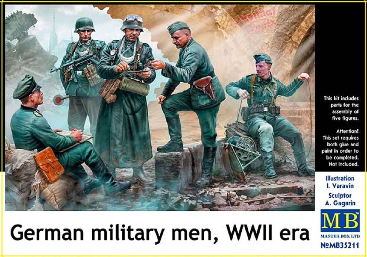German military men, WWII era