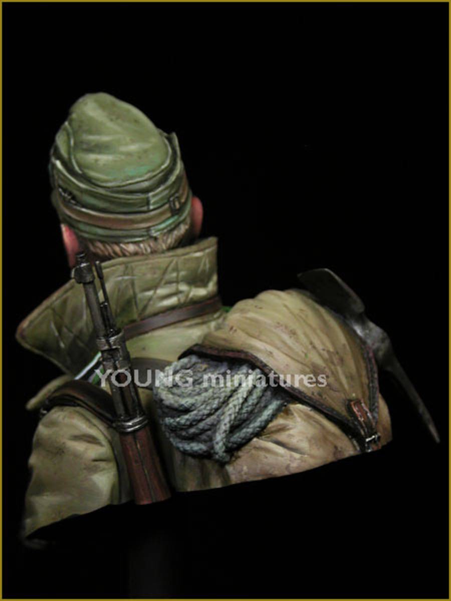 GERMAN GEBIRGSJAGER 1942 – Image 6