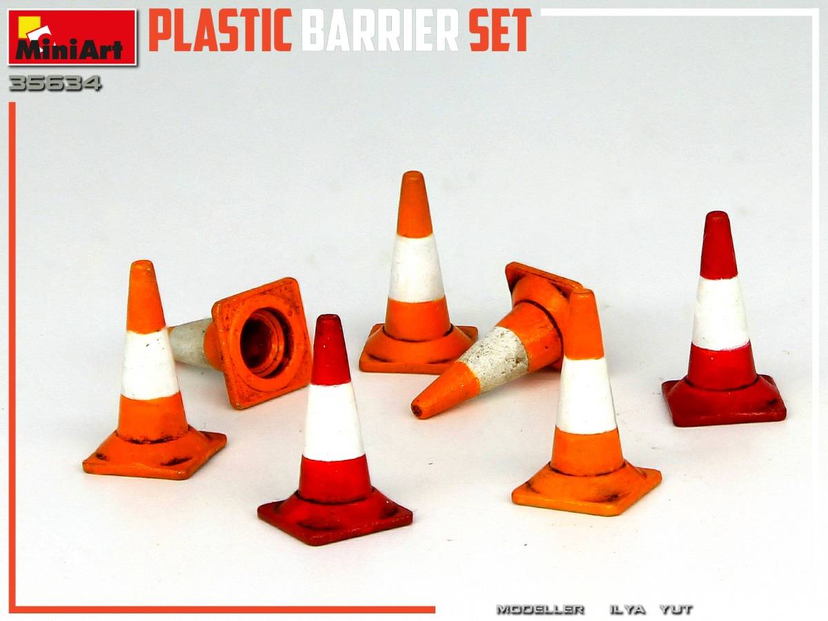 PLASTIC BARRIER SET – Image 6