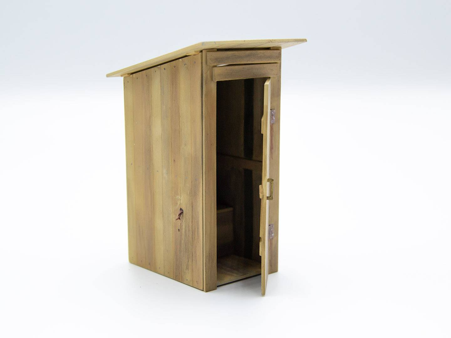 Field Toilet – Image 2