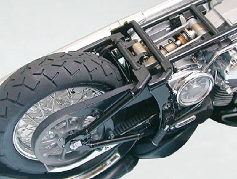 Yamaha XV1600 RoadStar – Image 7
