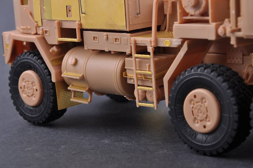 M1070 Gun Truck – Image 13