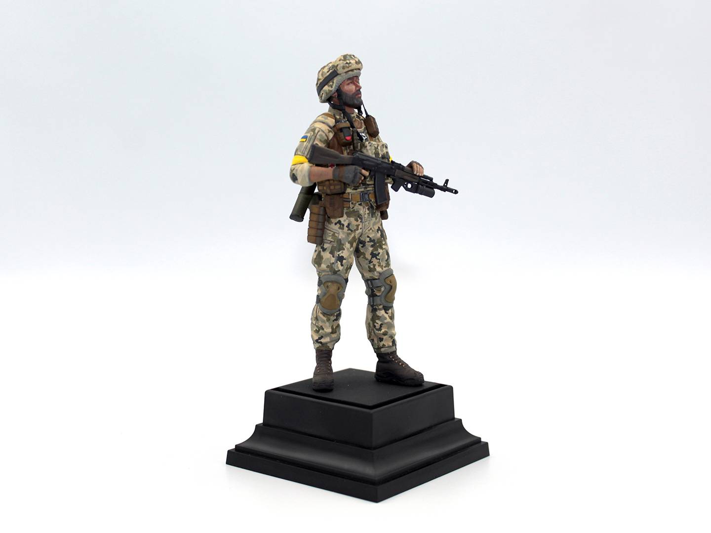 Soldier of the Armed Forces of Ukraine – Image 3