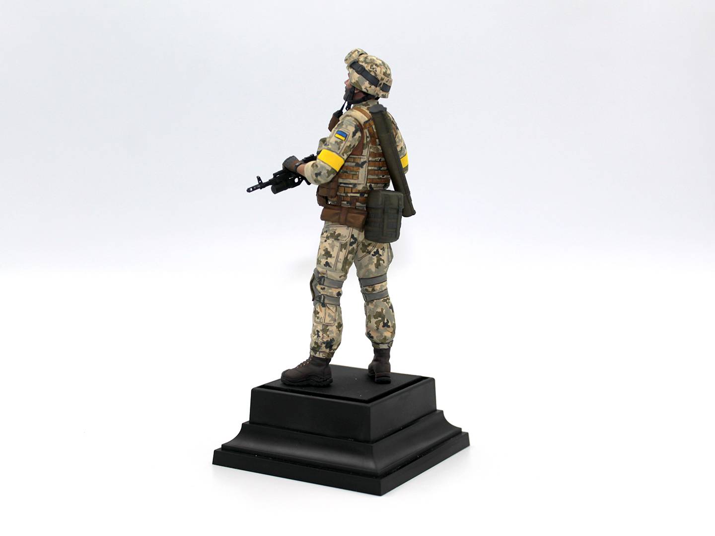 Soldier of the Armed Forces of Ukraine – Image 5