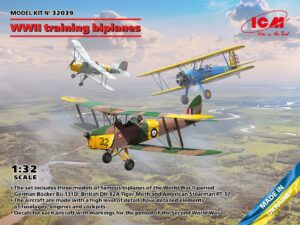 WWII training biplanes
