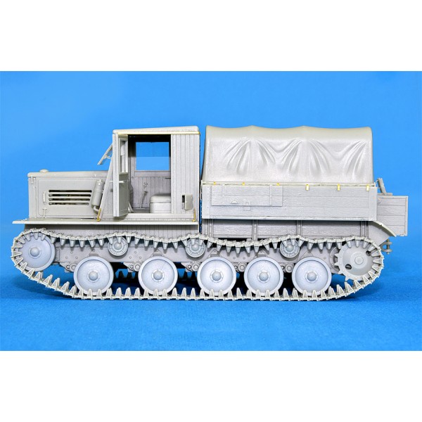 Ya-12 SOVIET ARTILLERY TRACTOR early production – Image 21