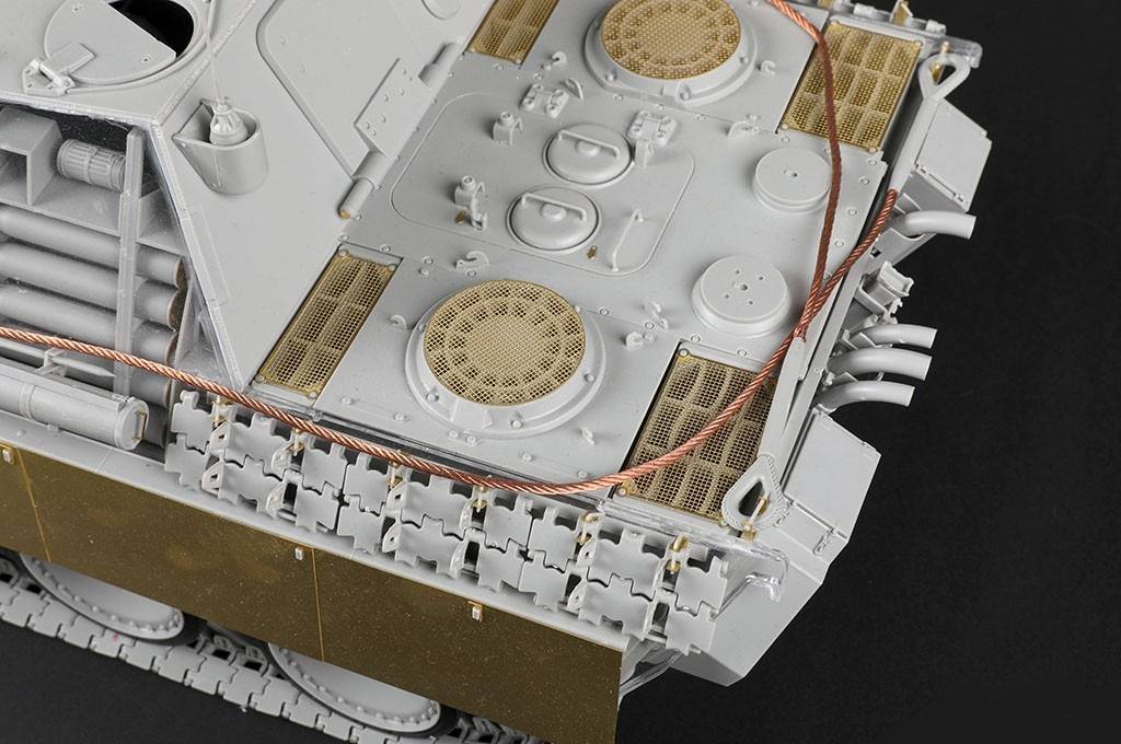 German Sd.Kfz 173 Jagdpanther Late Version – Image 7