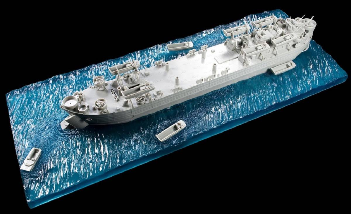 US NAVY LST Wave Base – Image 2