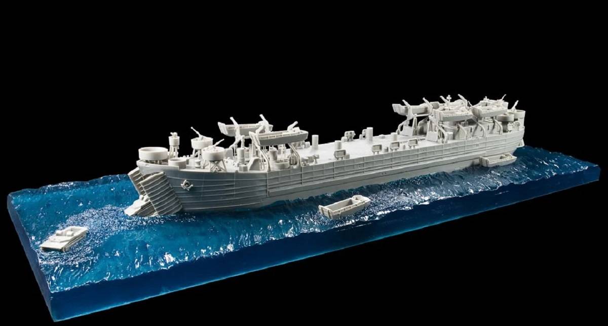 US NAVY LST Wave Base – Image 3