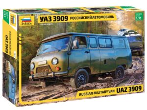 Fourgon militaire russe UAZ 3909