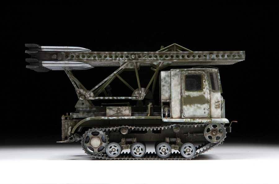 Soviet artillery tractor with BM-13 "Katyusha" STZ-5 – Image 5