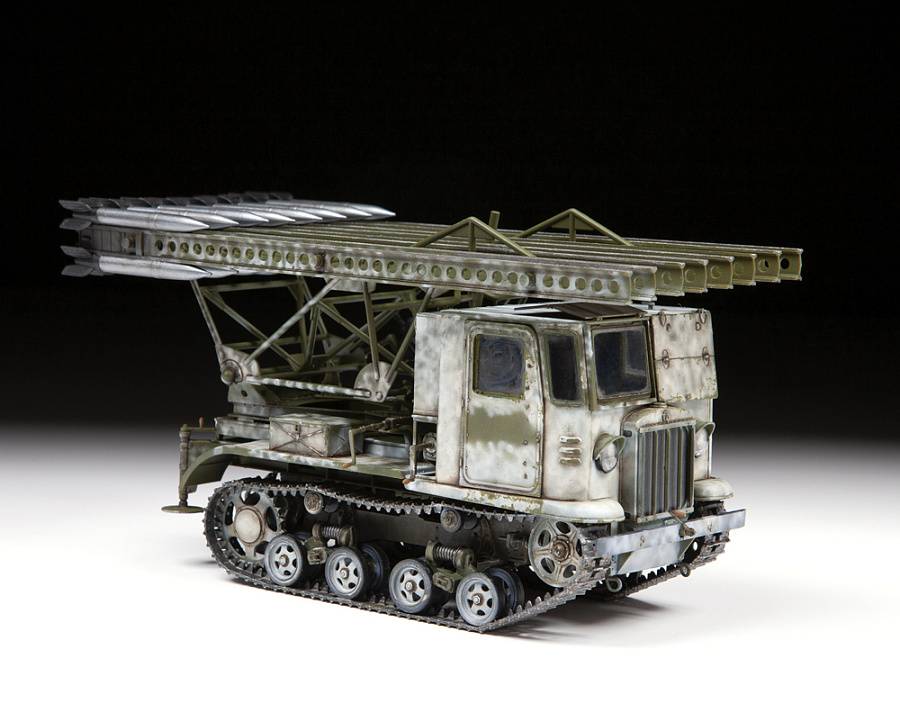 Soviet artillery tractor with BM-13 "Katyusha" STZ-5 – Image 3