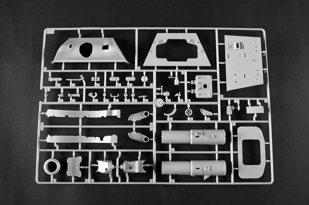 Pz.Kpfw.VI Sd.Kfz.182 Tiger II (Porsche Early production vehicle Fgst.Nr.280009) – Image 7