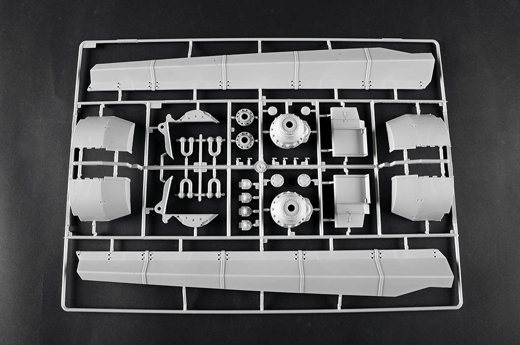 Pz.Kpfw.VI Sd.Kfz.182 Tiger II (Porsche Early production vehicle Fgst.Nr.280009) – Image 28