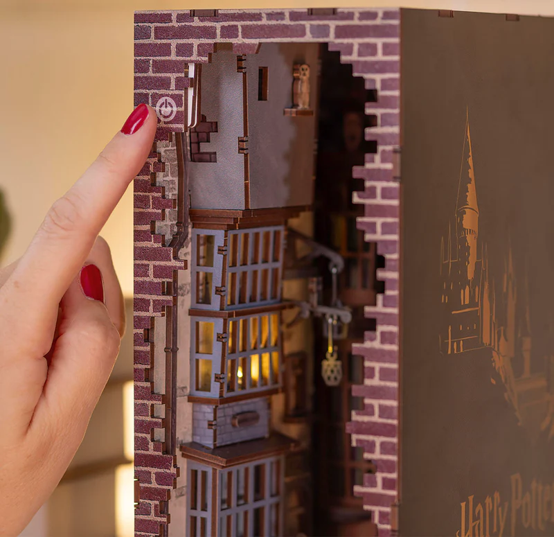 DIAGON ALLEY – Image 13