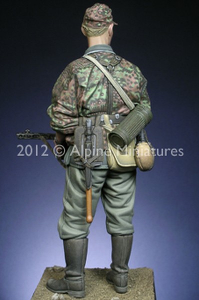 Totenkopf Grenadier – Image 10